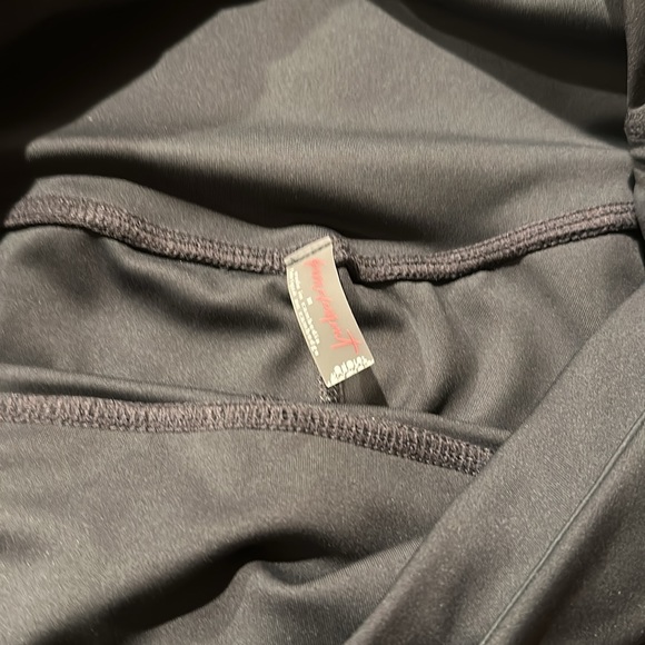 FREE PEOPLE women’s Wrap Lose Control Leggings - Gravel Stone - Picture 14 of 15